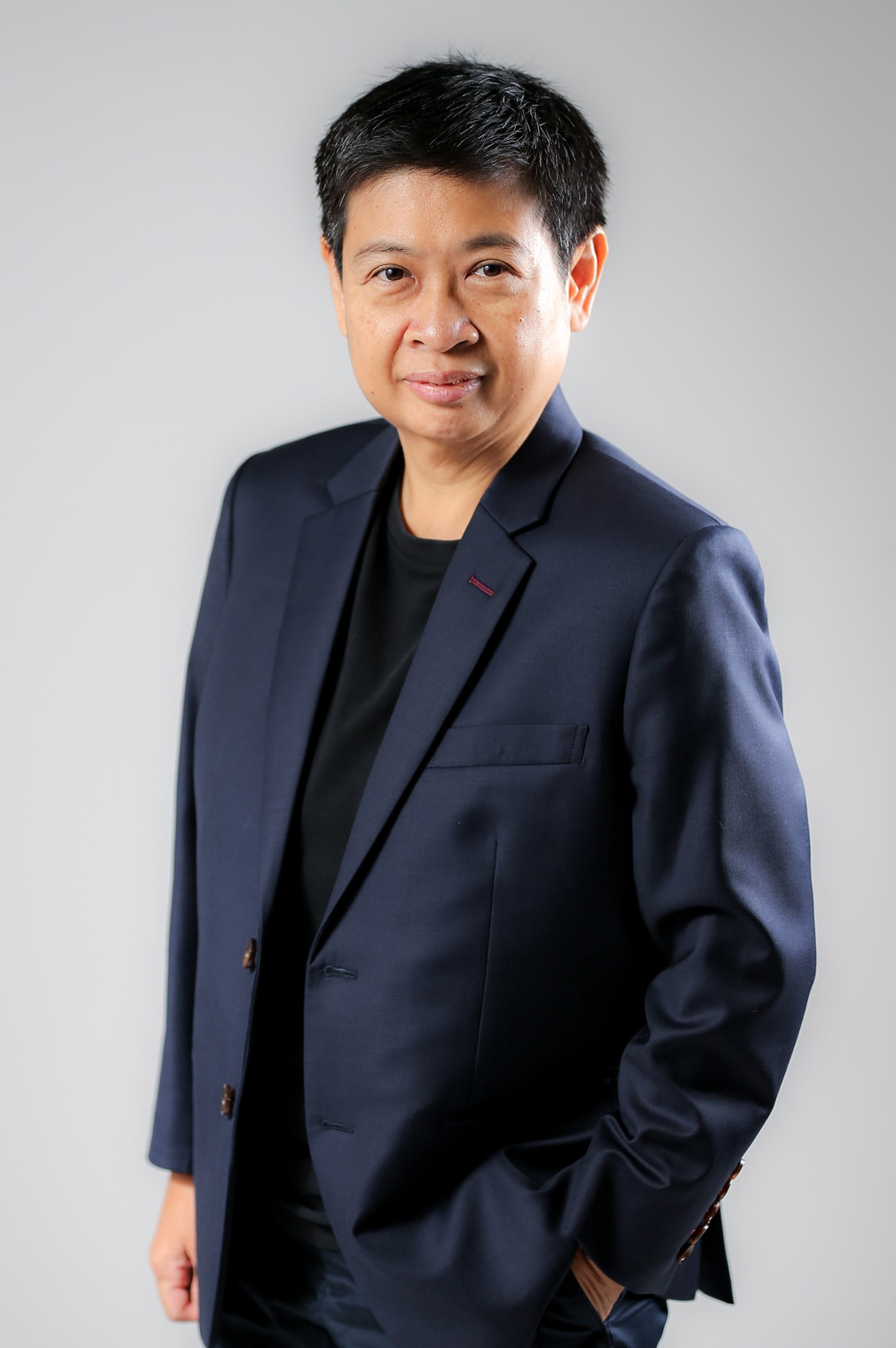 han-yong-may-photo image Ms Han Yong May