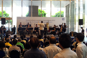 2015-01-28-2 Swing into the festive atmosphere at the Deutsche Bank – SCO Lunchtime Concert on 11 February