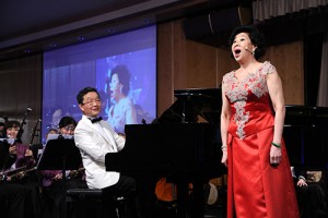 2015-10-10-3 SCO raised a record-breaking $1,159,000 at A Resounding Golden Jubilee Fundraising Gala Dinner and Concert 2015!