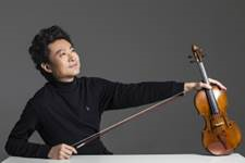 2016-10-27-2 image 2016-10-27-2 International violinist Lu Si Qing and cellist Qin Li Wei return to dazzle with the Singapore Chinese Orchestra