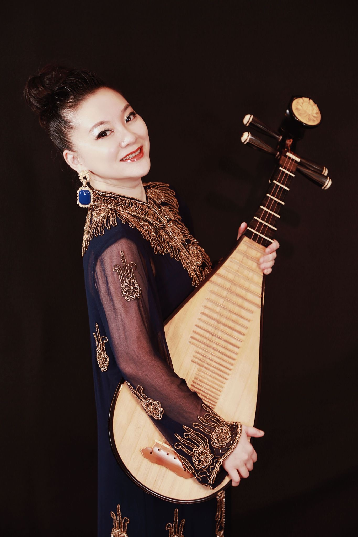 Yu Jia alternative photo
